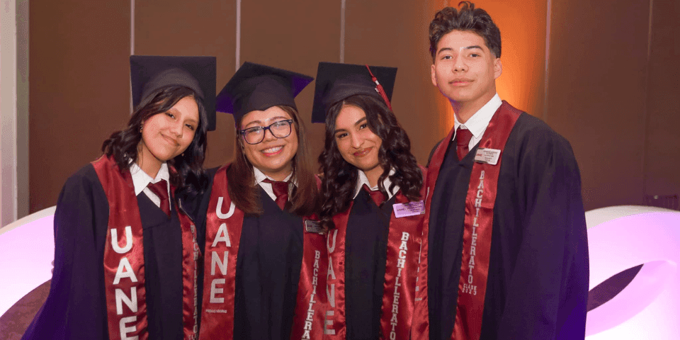 Tu futuro profesional comienza en UANE